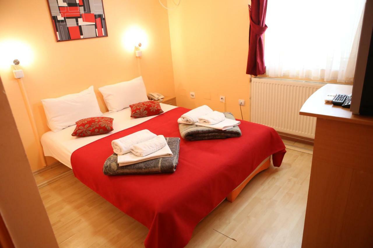 Hotel&Spamontenegro Rivijera Veles Exterior photo